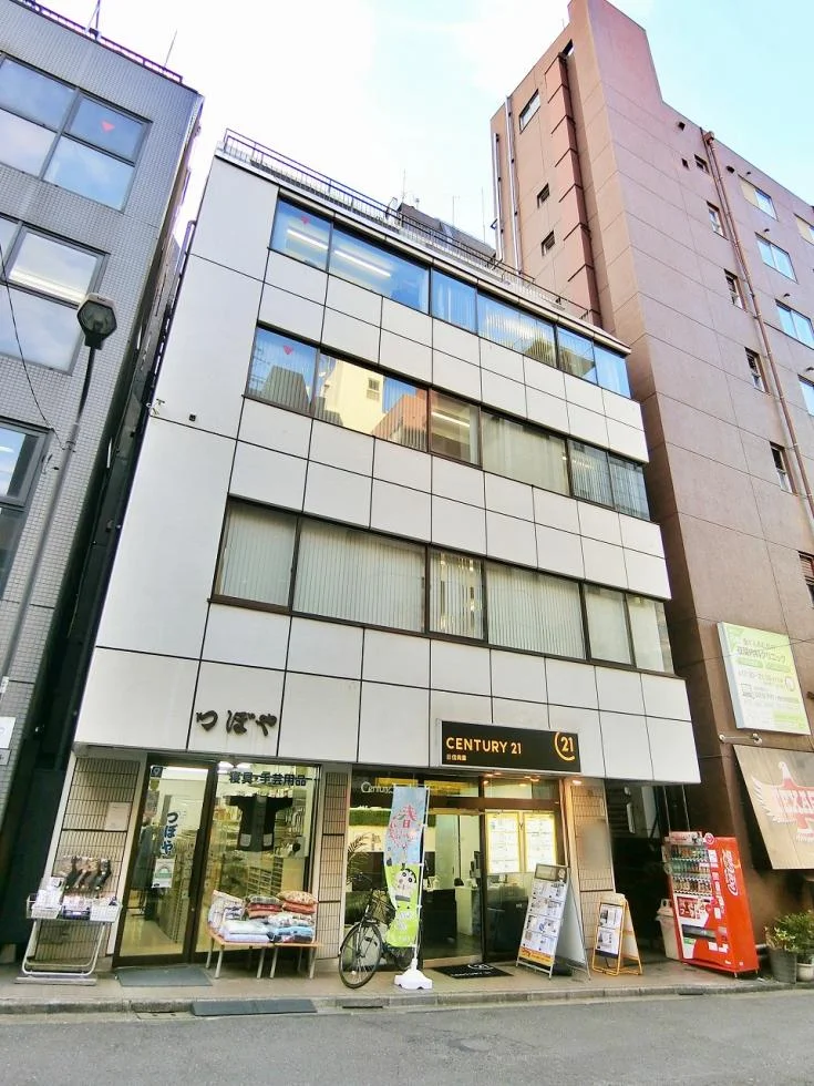 Biz Feel Ichigaya 5+6階 オフィスビル外観 1