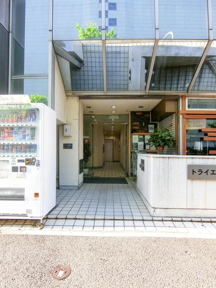トライエム大手町ビル 6 ビルエントランス 7