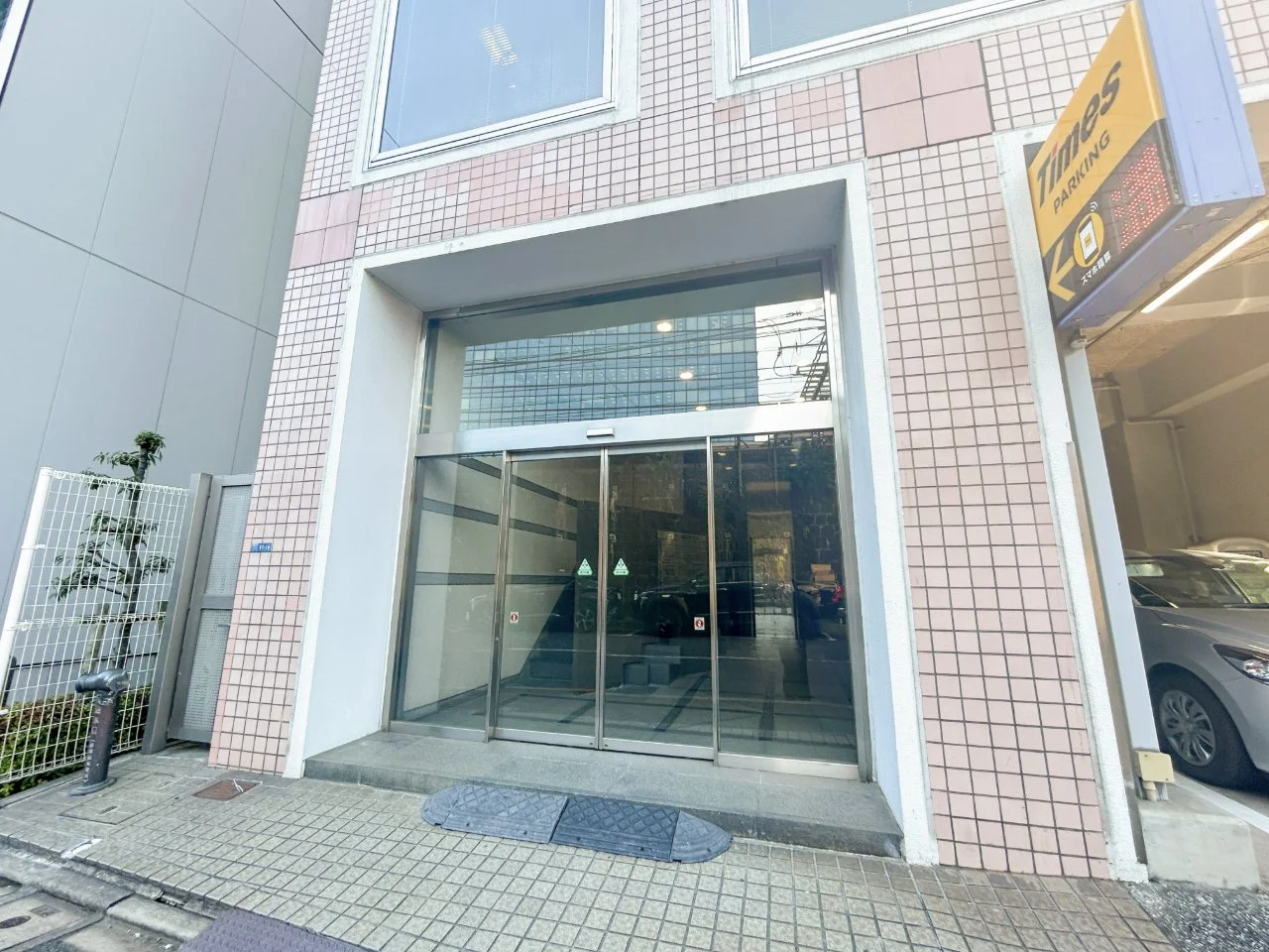 ヒキタカ飯田橋ビル 7 ビルエントランス 5