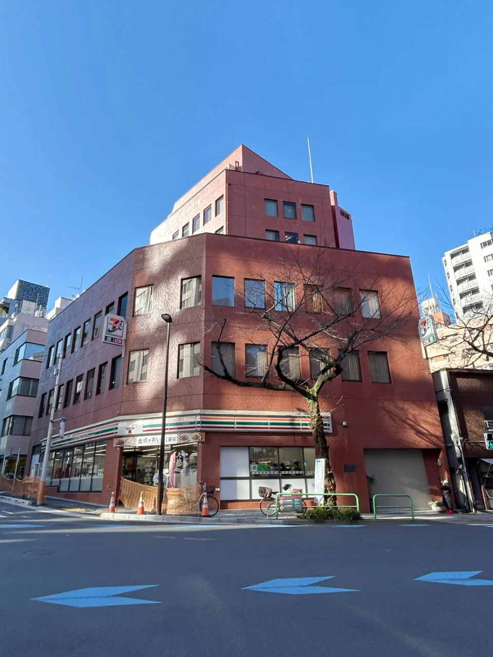 久保寺ビル 6 オフィスビル外観 1