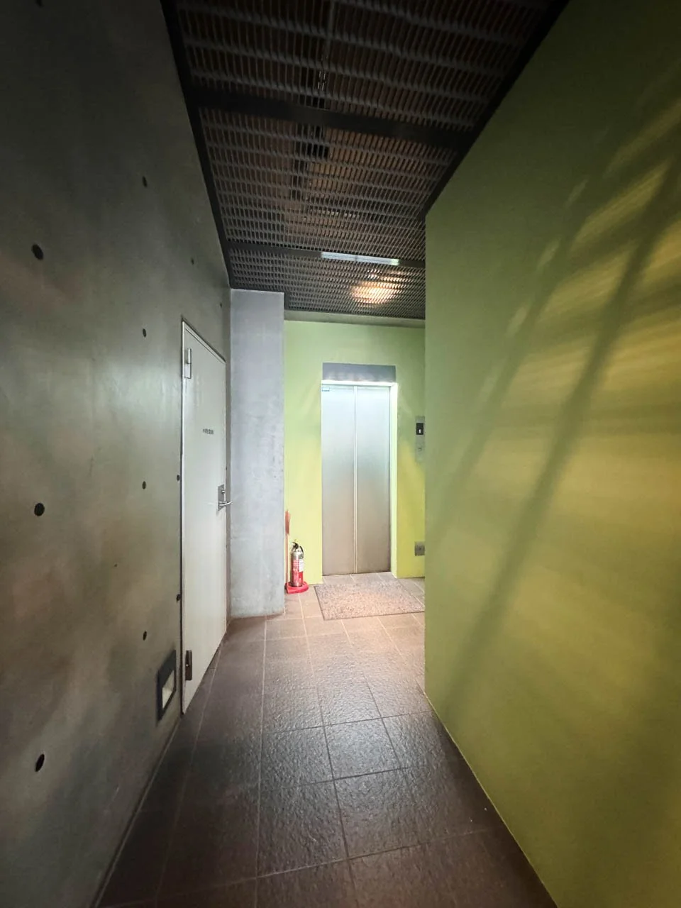 興生堂ビル - 画像1