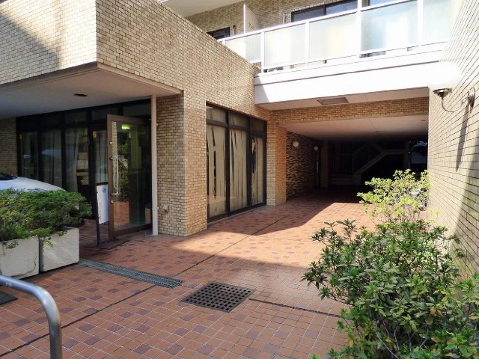 エルハイム麹町 1 ビルエントランス 5