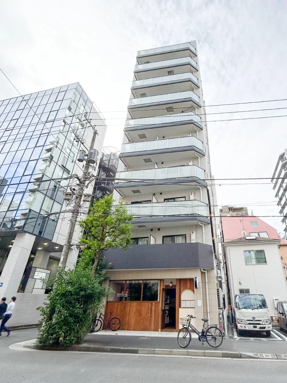 新神保町ビル 1 外観 2