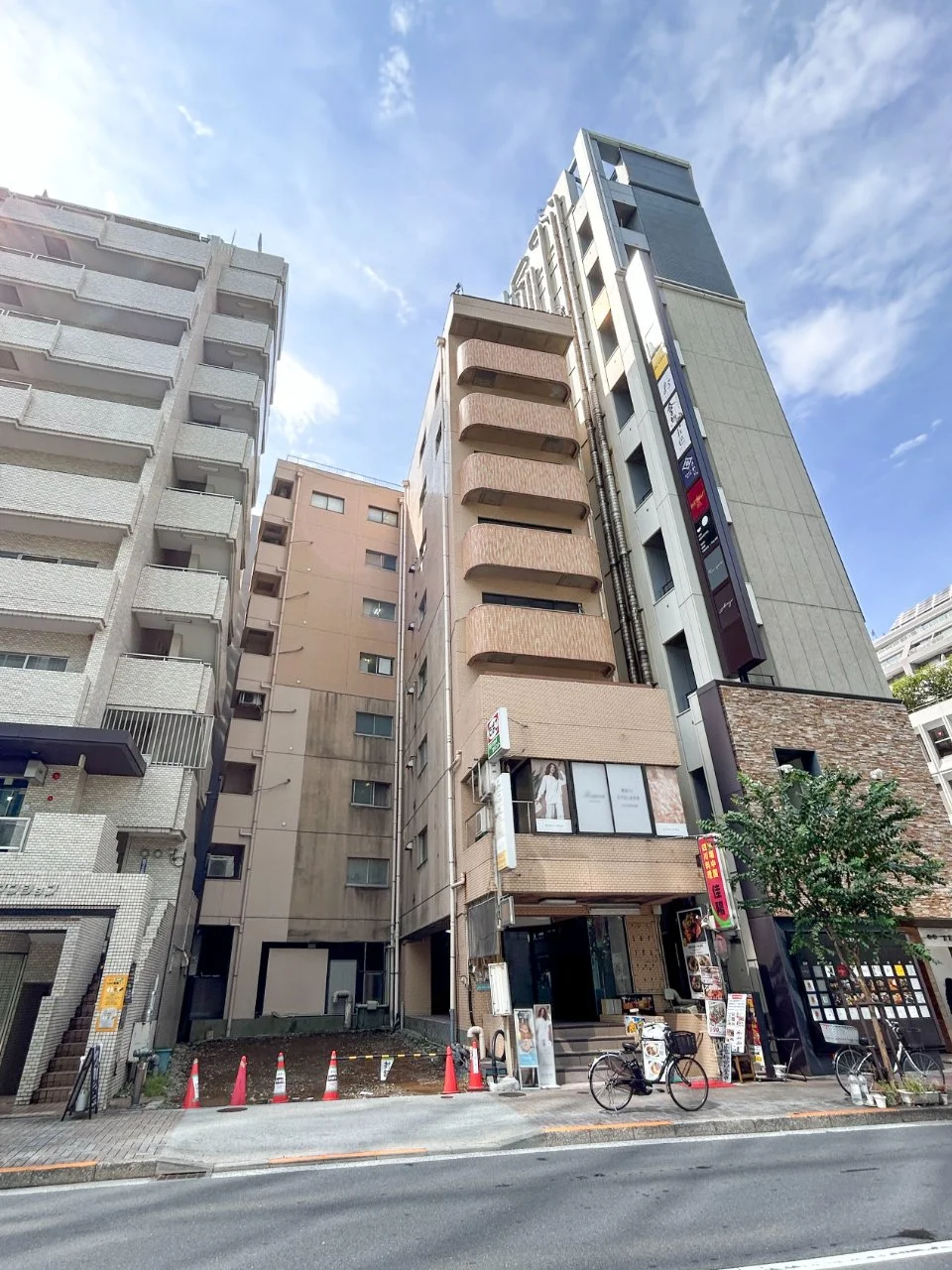 グローリア初穂平野ビル 8 外観 2