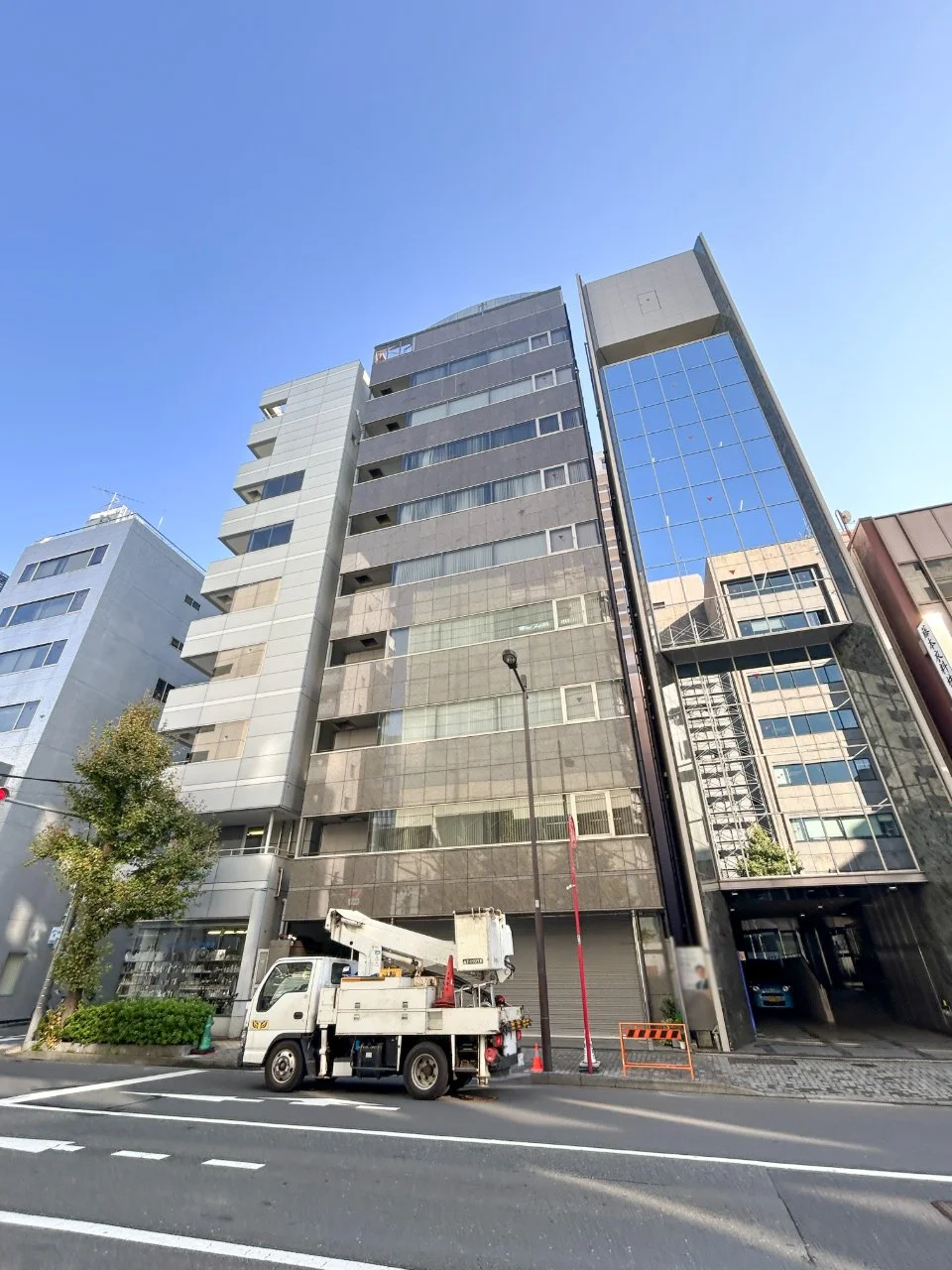 ニュー山本ビル 6 オフィスビル外観 2