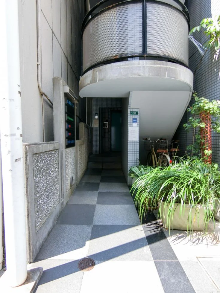 山茂登ビル - 画像1