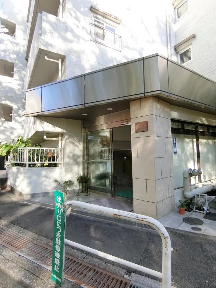 コトー駿河台ビル 1 ビルエントランス 6