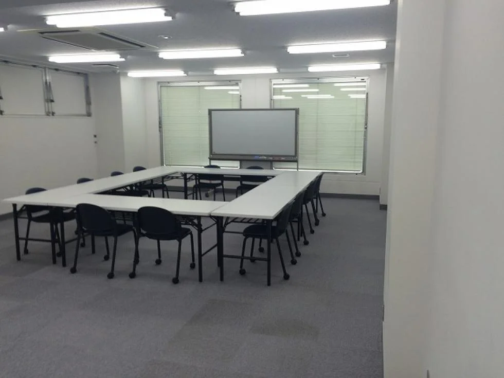 サンブリヂ小川町ビル 3階・4階セット 会議室 9