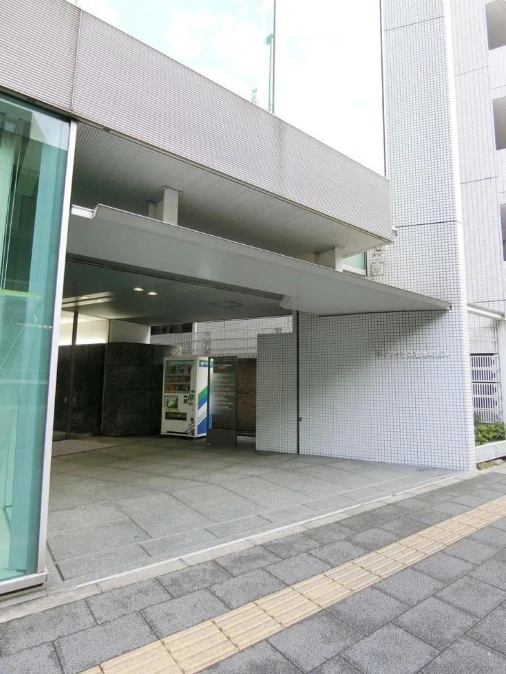 ザイマックス岩本町ビル 5 エントランス 3