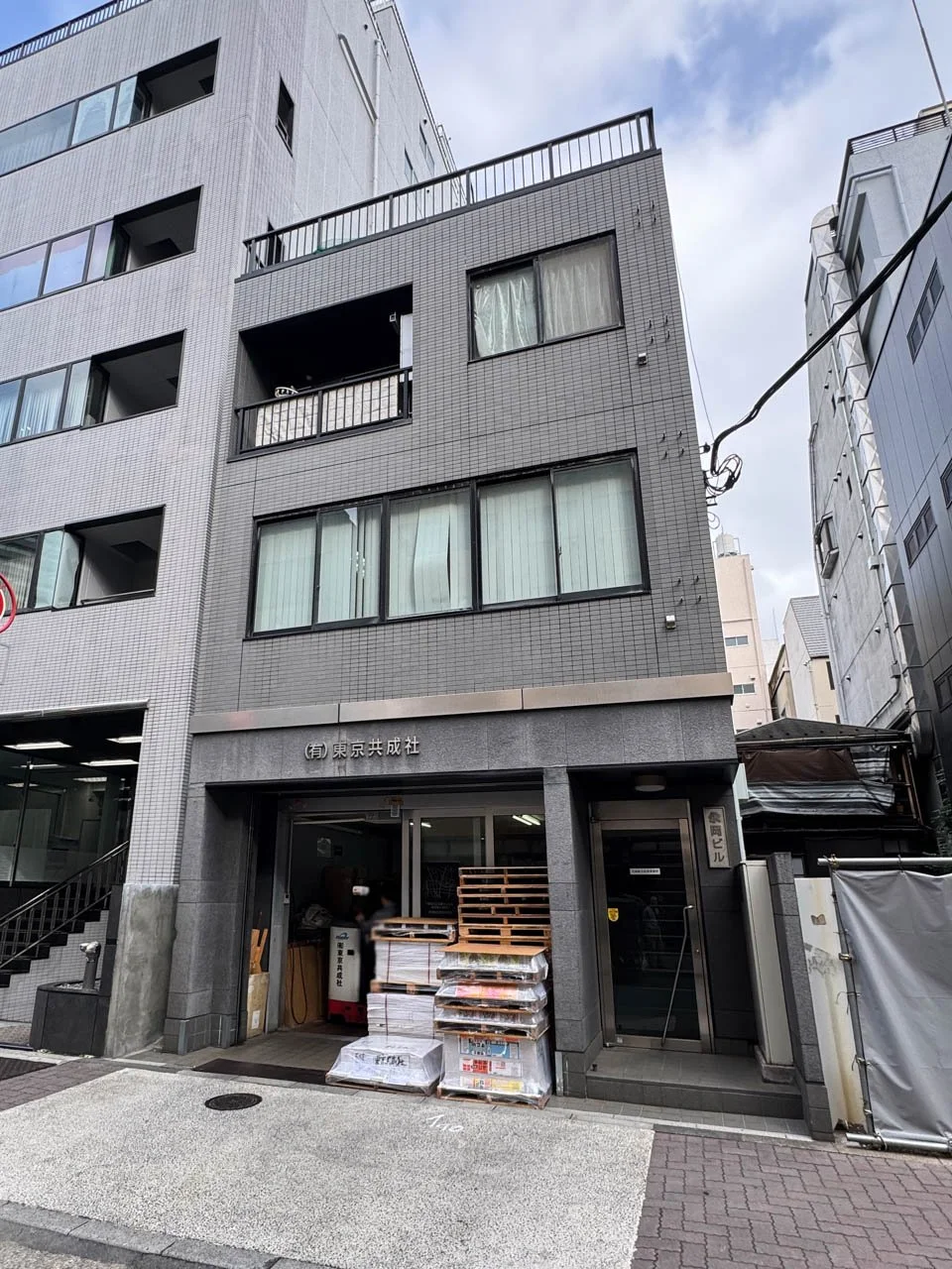 お茶の水永岡ビル 2 外観 2