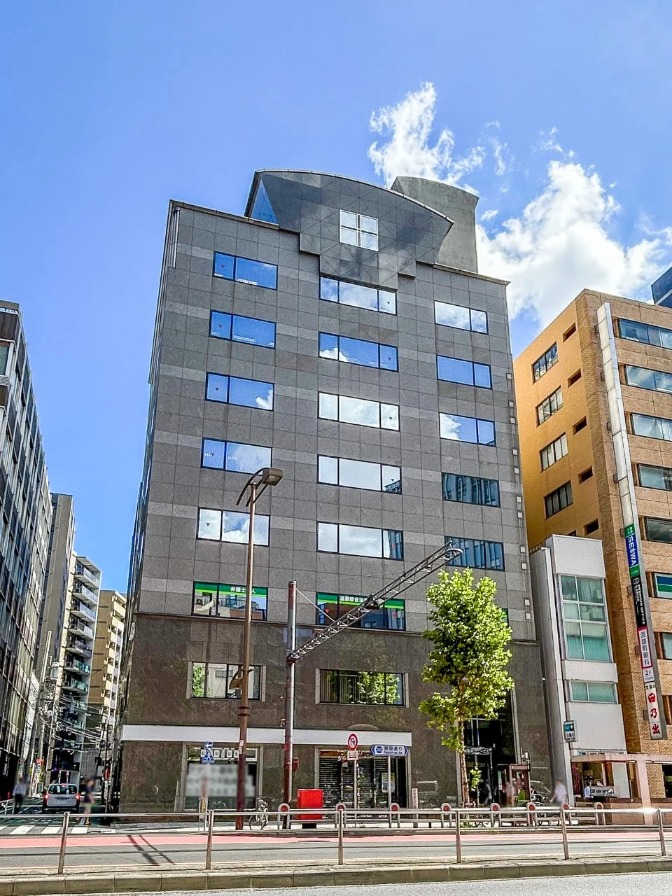 淡路町サニービル 1階+地下1階セット 外観 1