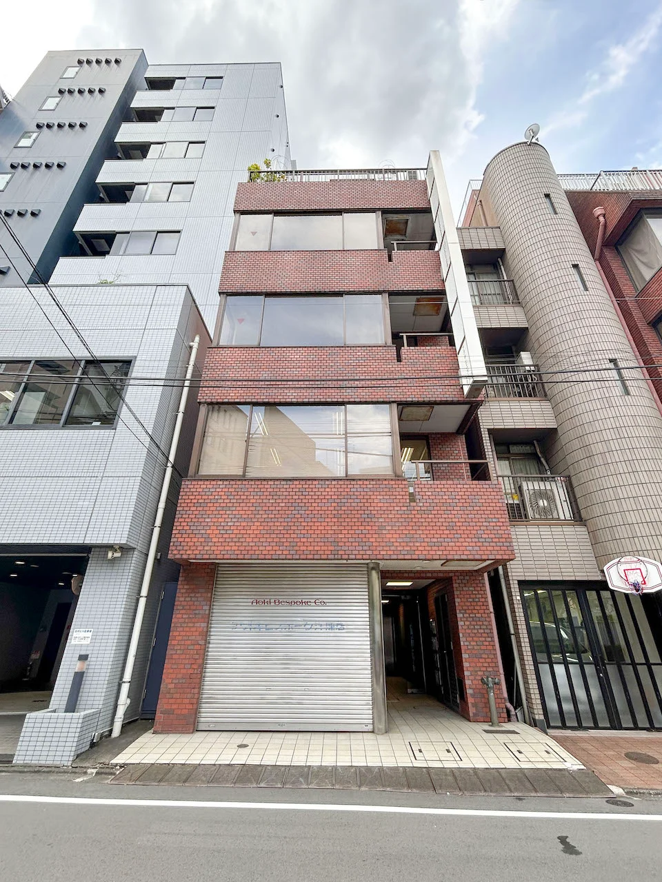 アオキビスポークビル 3 外観 1