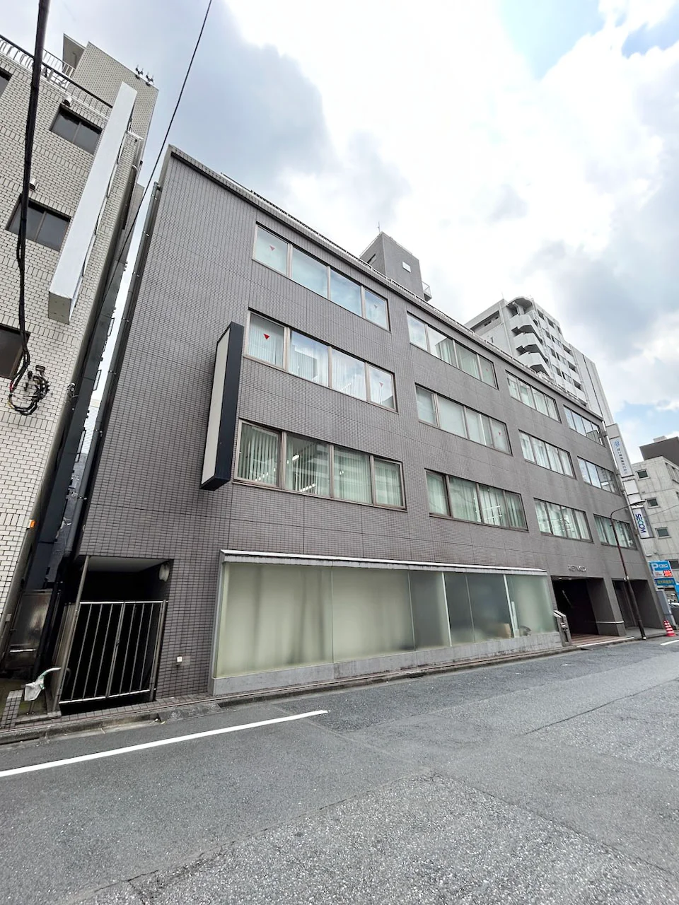 神田TNKビル 2 オフィスビル外観 2