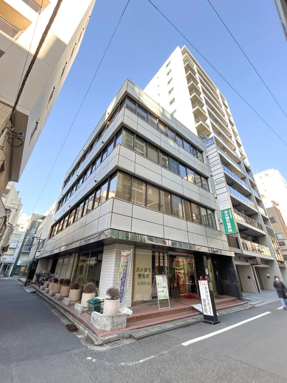 東和神田ビル 4 オフィスビル外観 1