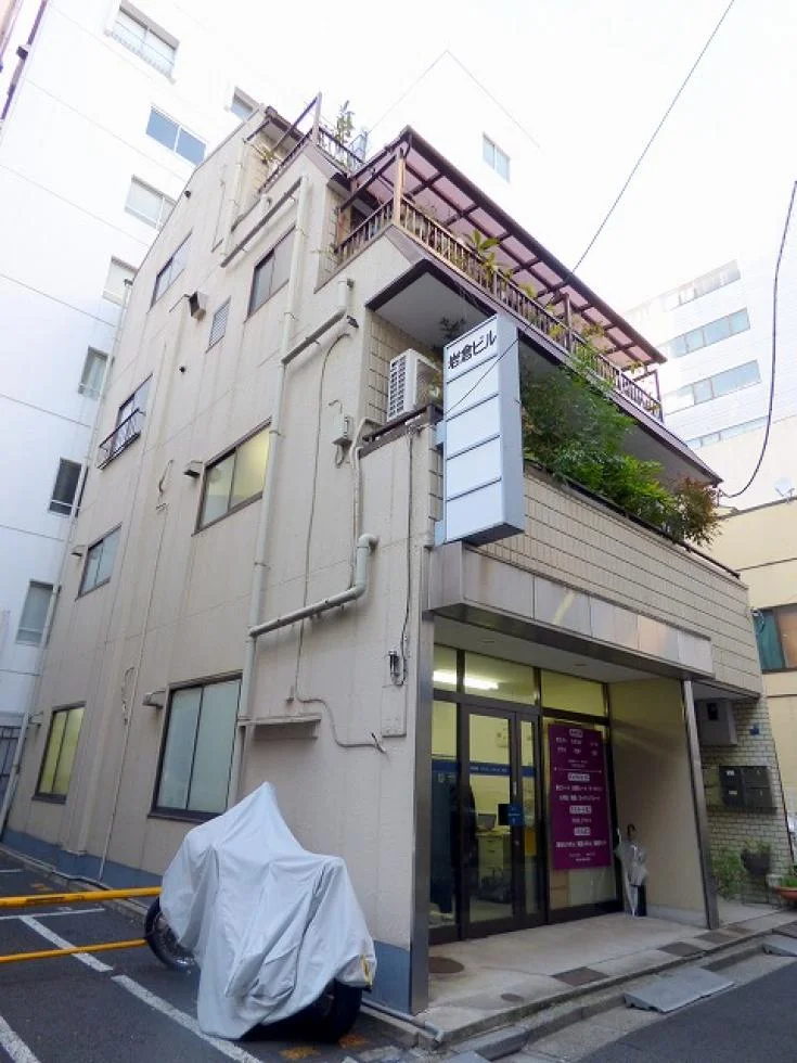 岩倉ビル 1 外観 1