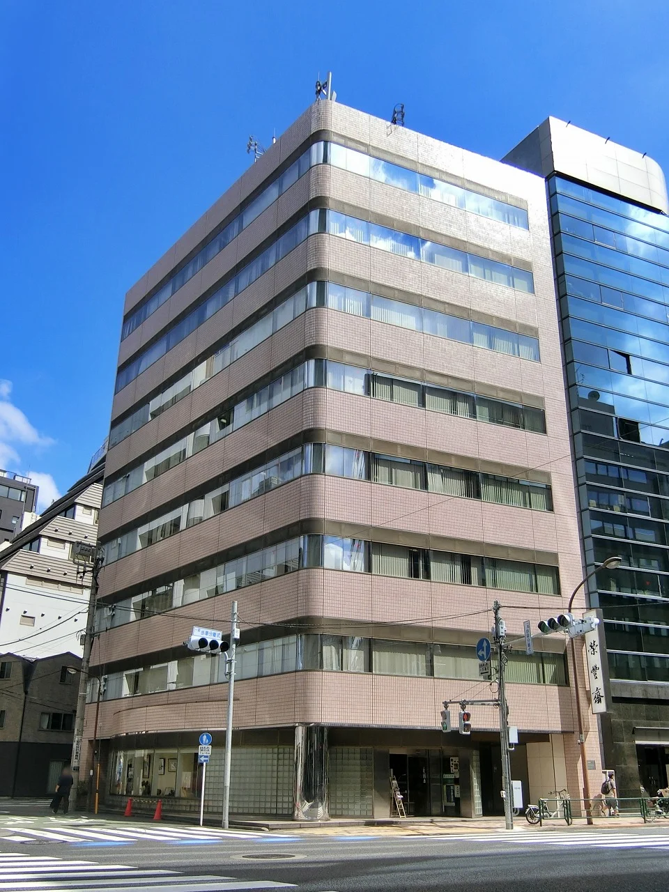 吹田屋ビル 5 オフィスビル外観 1