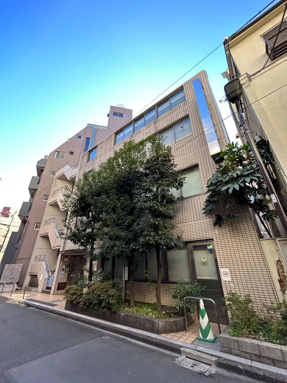 お茶の水ビジネスビル 1 オフィスビル外観 3