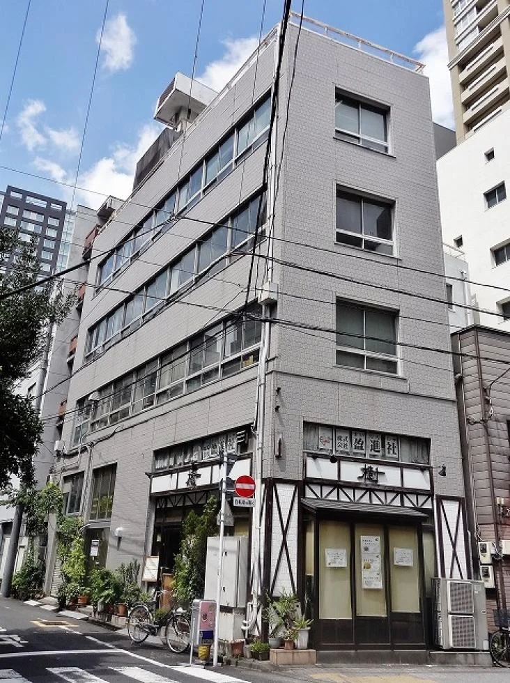 三信ビル 2 外観 1