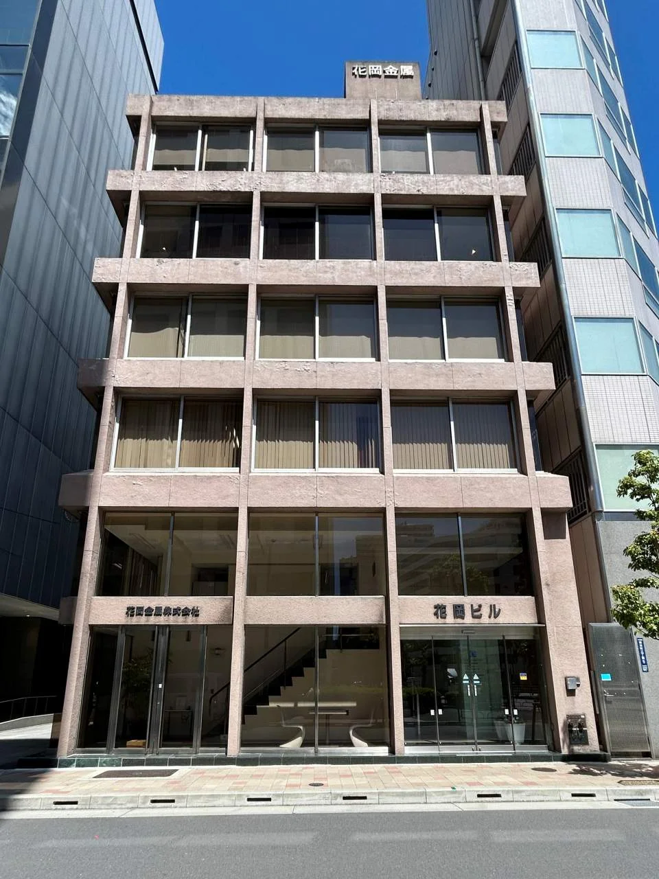 花岡ビル 7 オフィスビル外観 2