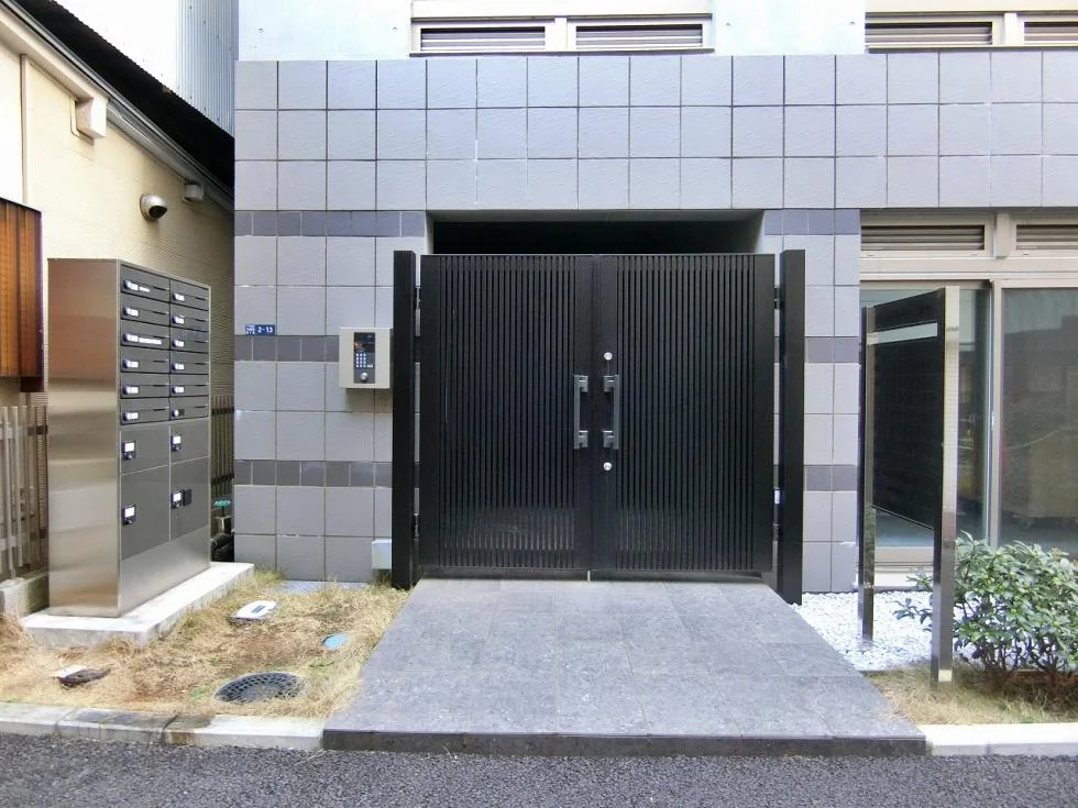 Cedar Terrace番町 (シダーテラス番町) 3 ビルエントランス 5
