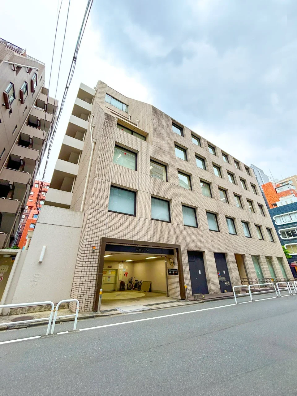 秩父屋ビル 8 外観 1