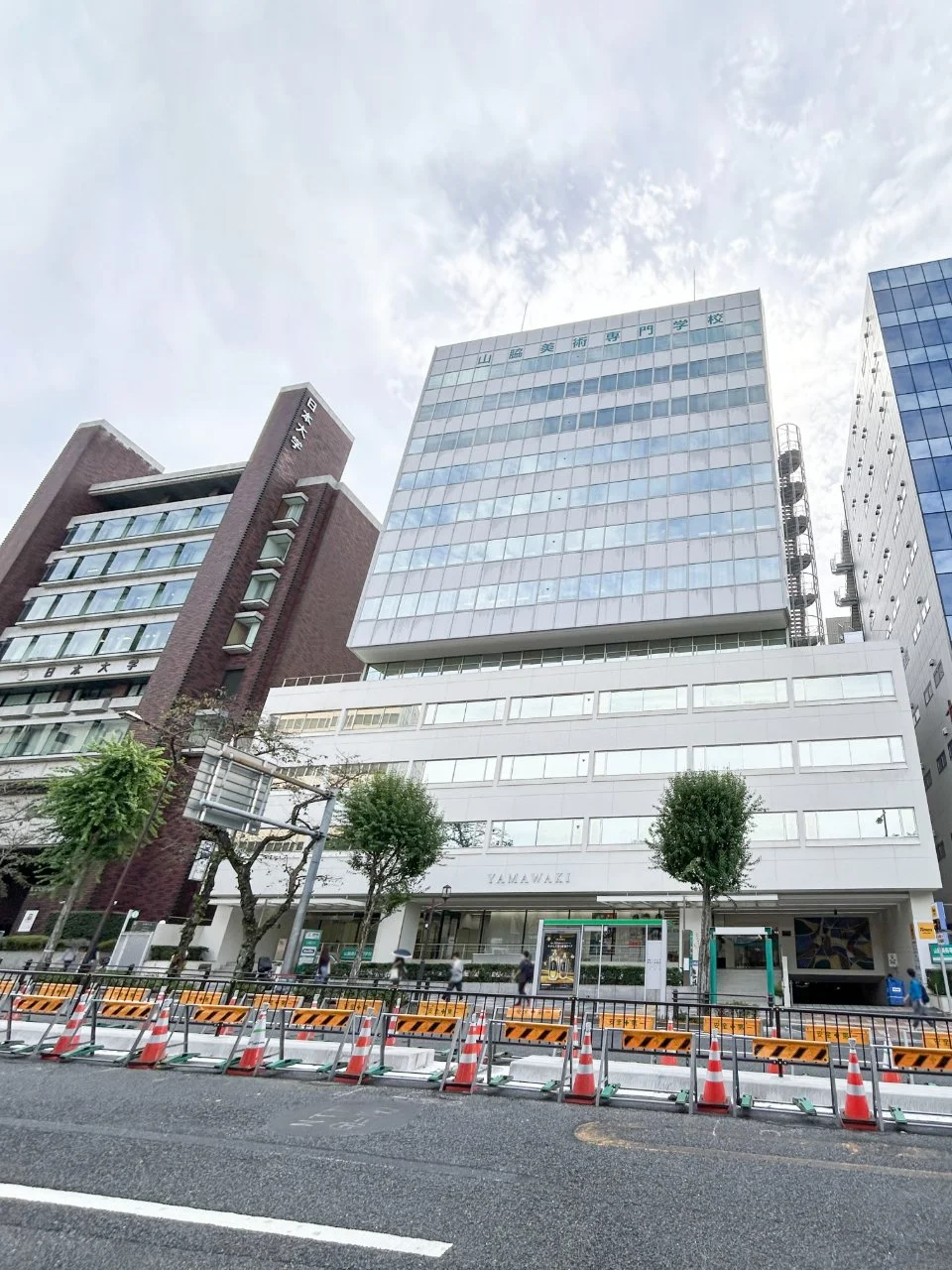 山脇ビル 10 オフィスビル外観 2