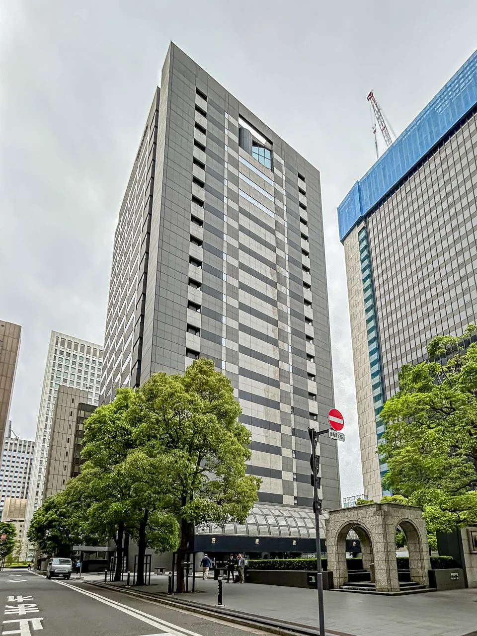 日比谷ダイビル 20階・21階セット オフィスビル外観 2