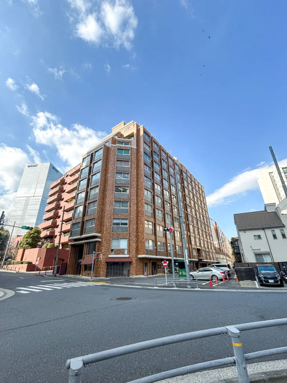 十全ビル 本館・新館 4 オフィスビル外観 1