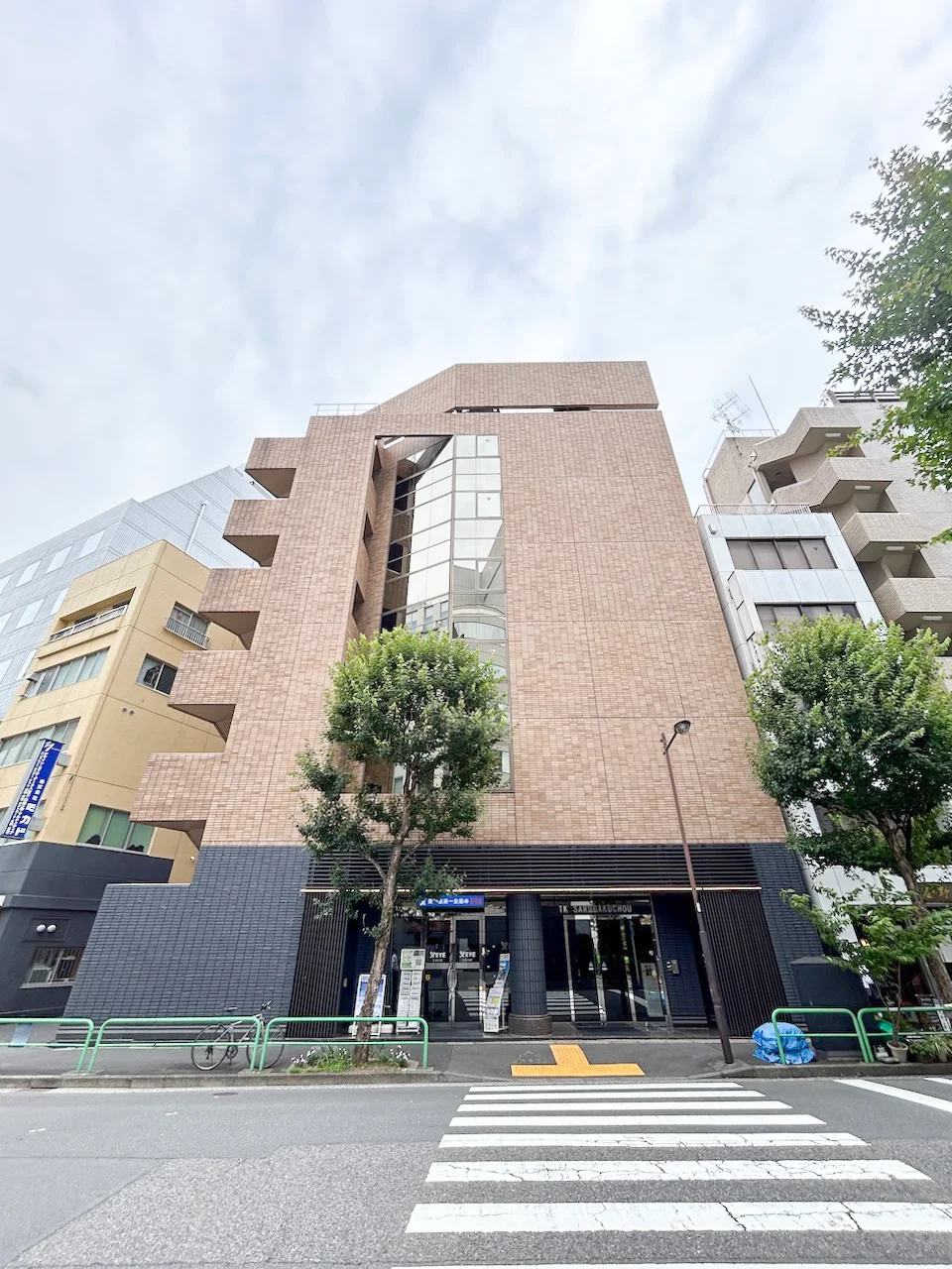 TK猿楽町ビル 3 オフィスビル外観 1