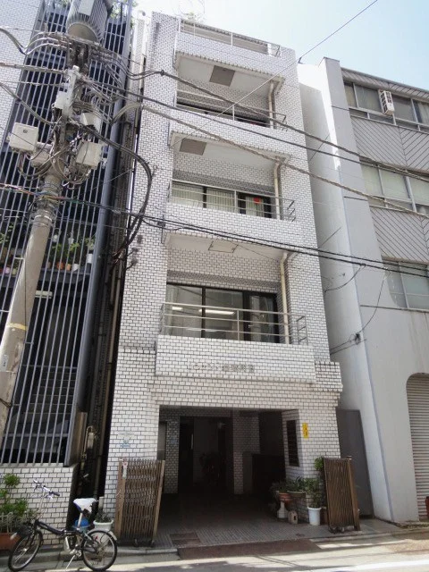 レジェンド岩本町B 3 外観 2