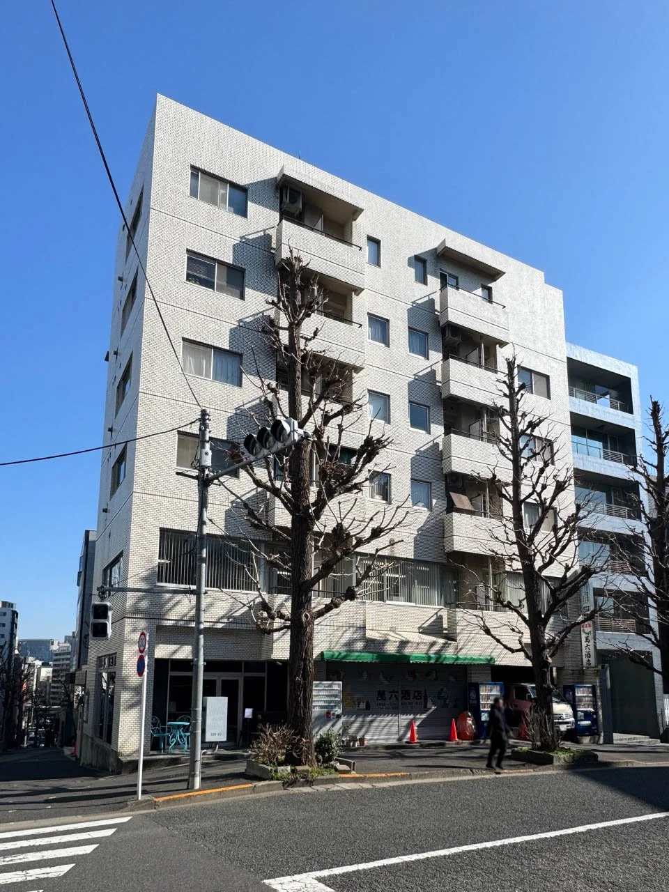 メゾン萬六 4 外観 2