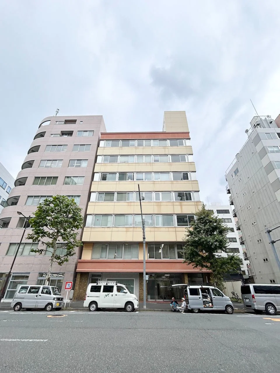 FKビル 3 オフィスビル外観 2