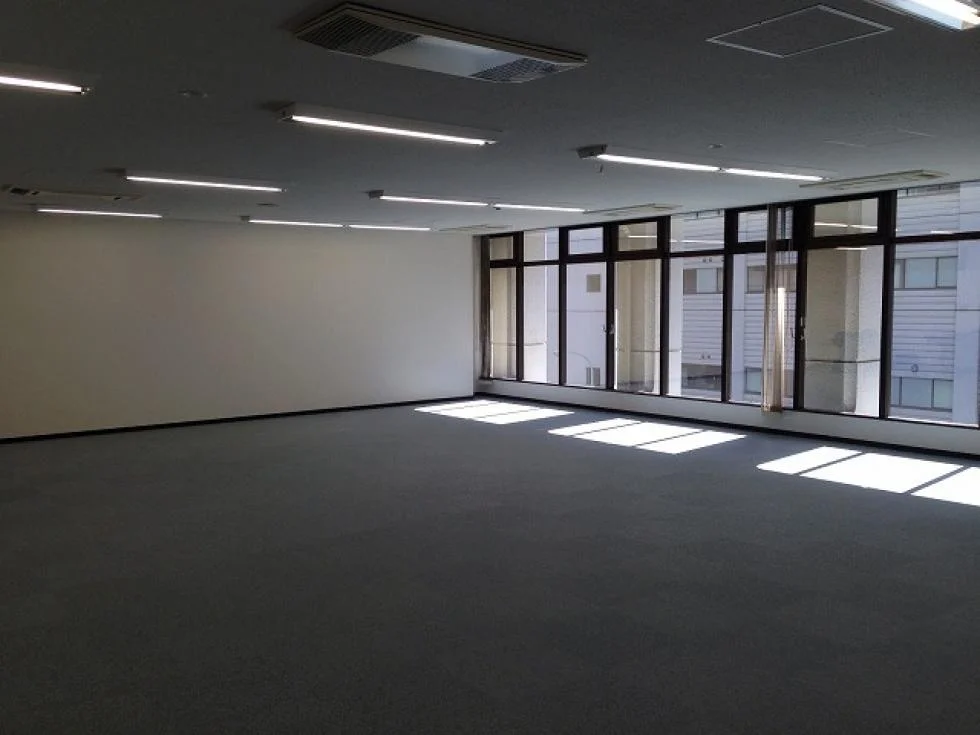 鎌倉河岸ビル 4 執務室 2