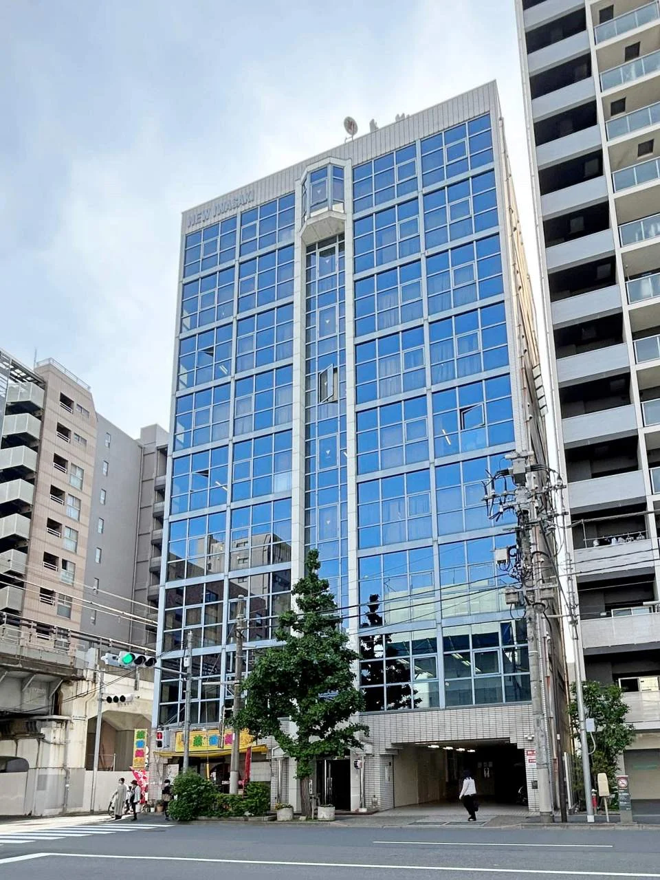 ニューイワサキビル 3 オフィスビル外観 2