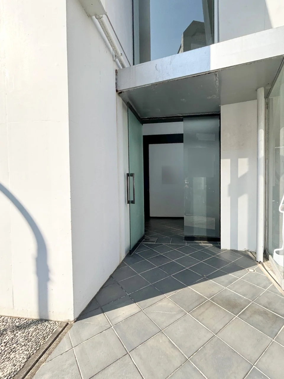 六番町市川ビル 1階・2階セット エントランス 3