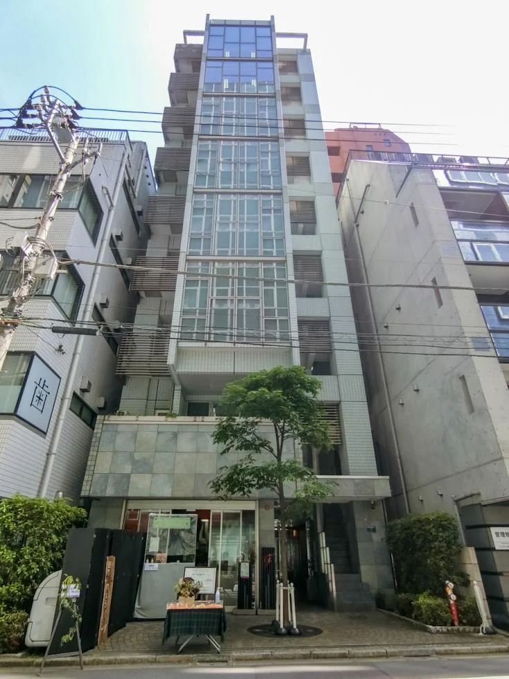 TRUST VALUE 麹町 5 オフィスビル外観 2