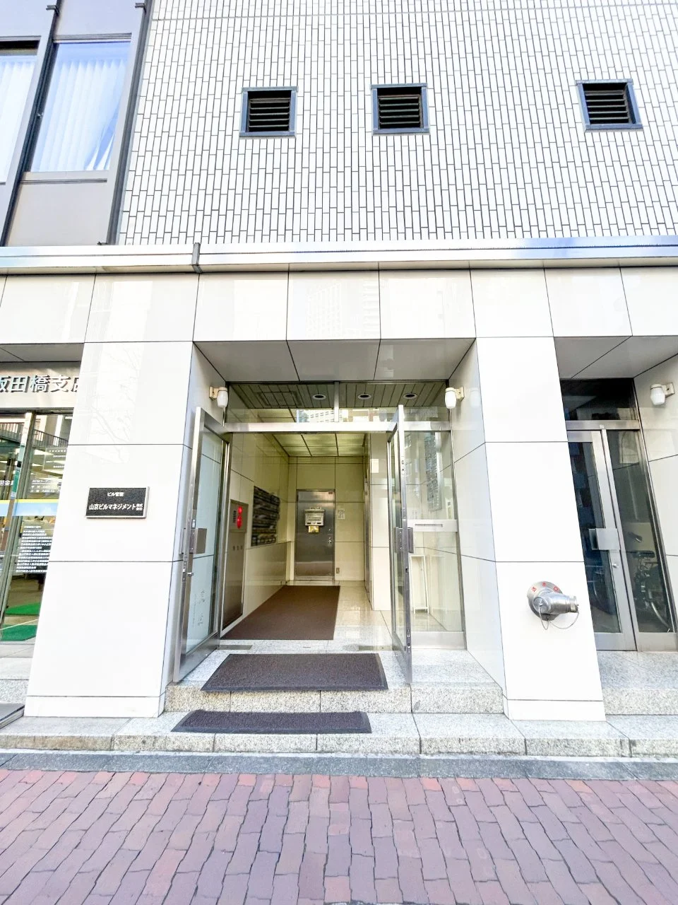 山京ビル本館 10 ビルエントランス 5
