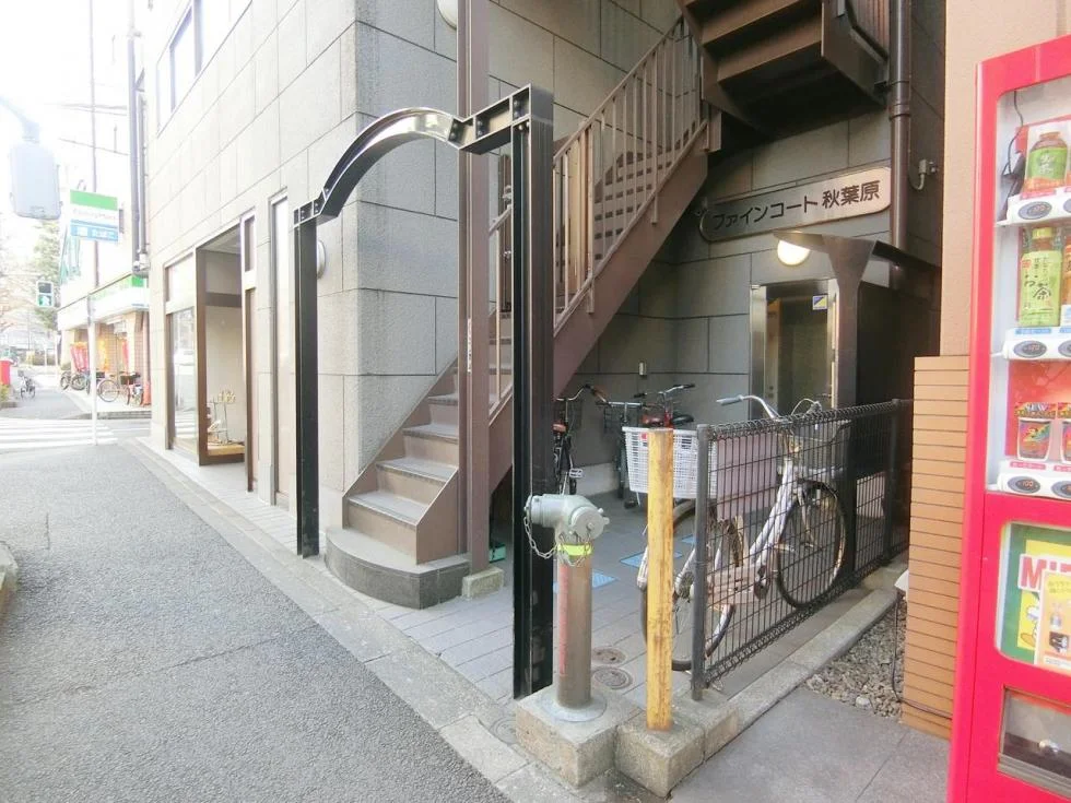 ファインコート秋葉原 2 エントランス 3