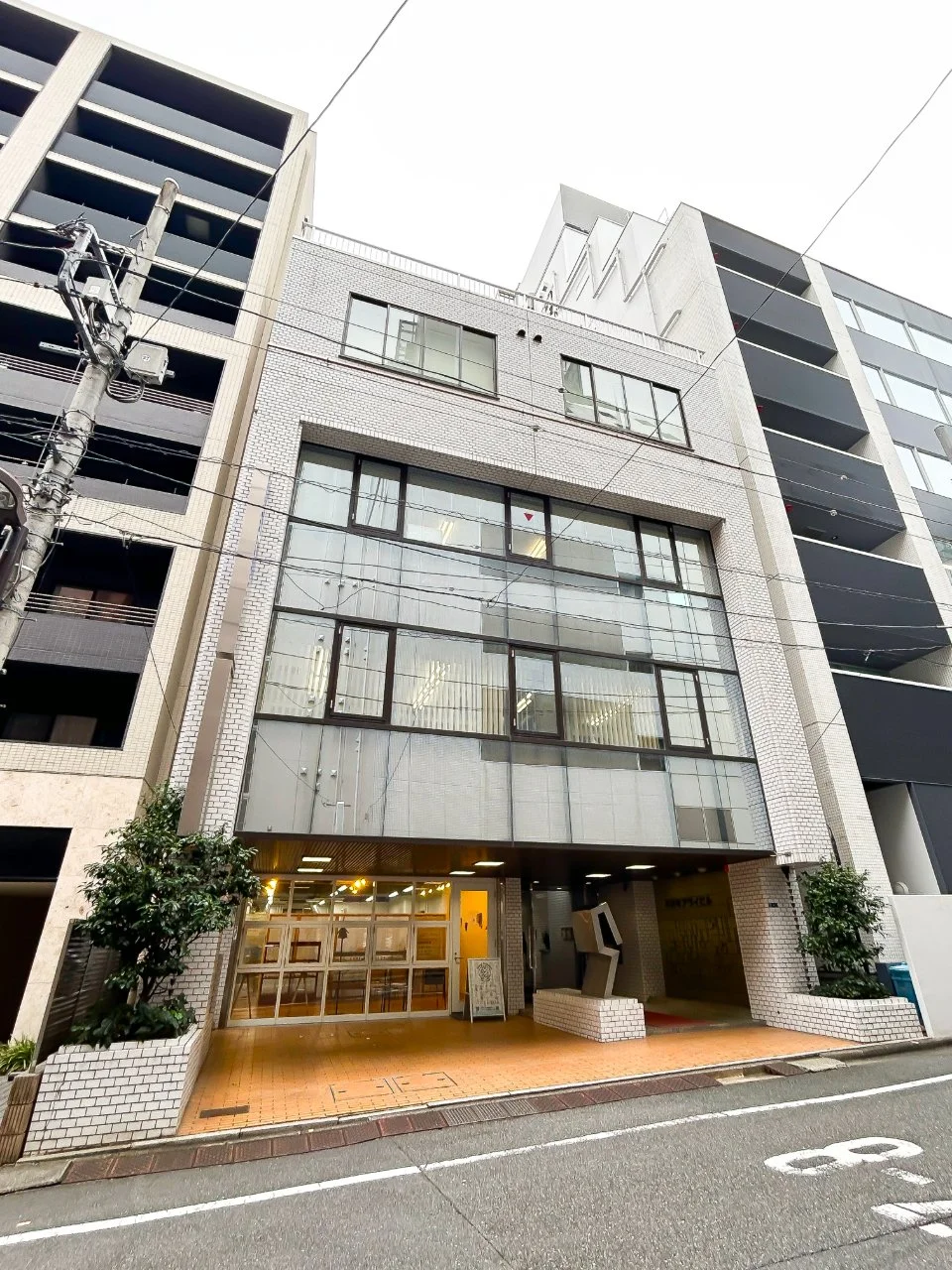 平河町アライビル 3 オフィスビル外観 1