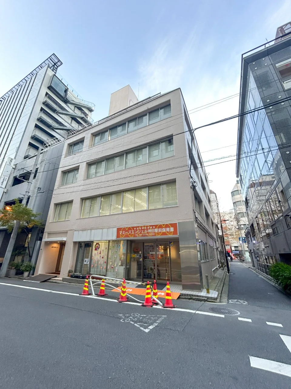 信交会ビル 5 外観 1