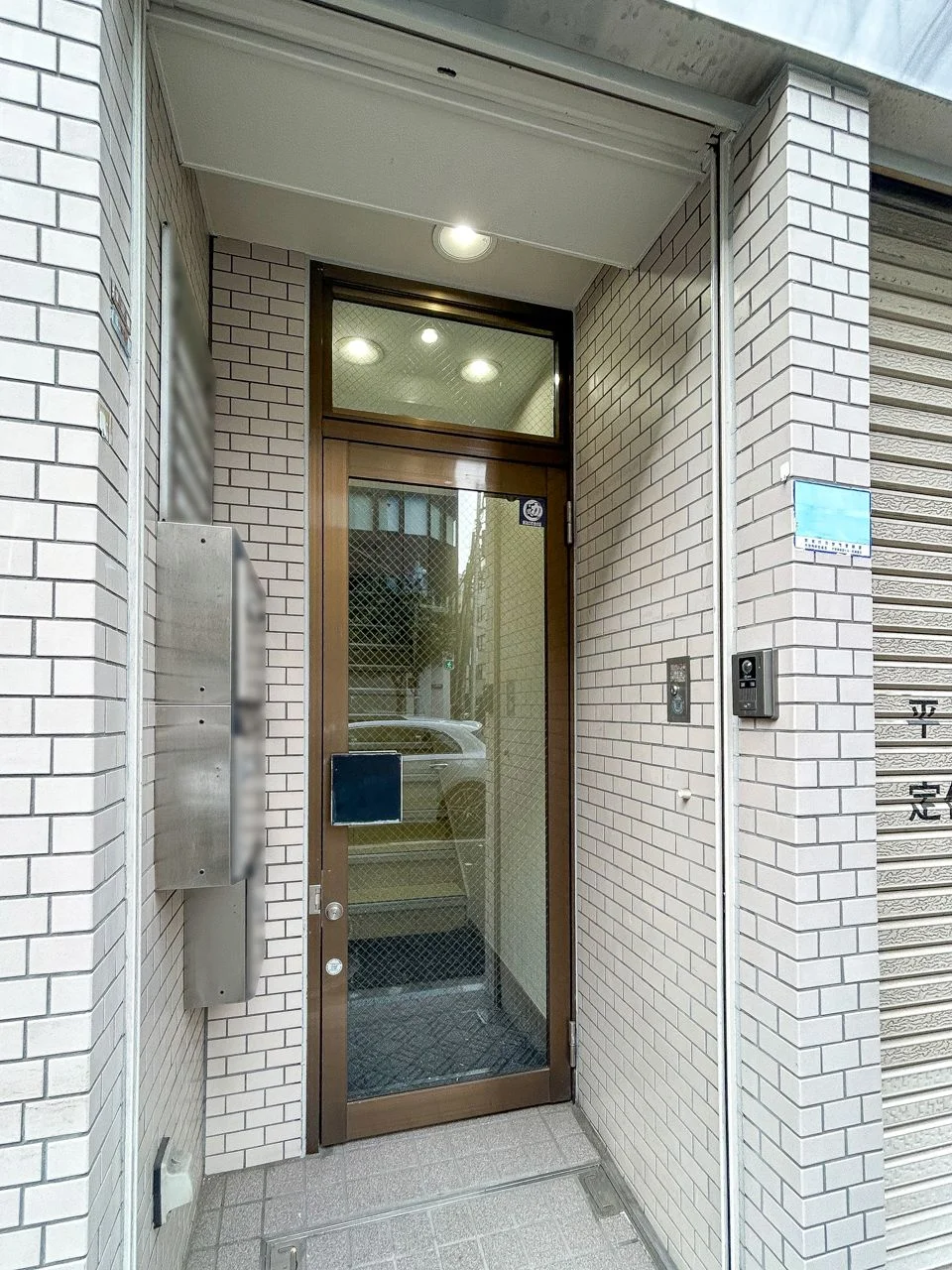 山崎ビル 3 ビルエントランス 5