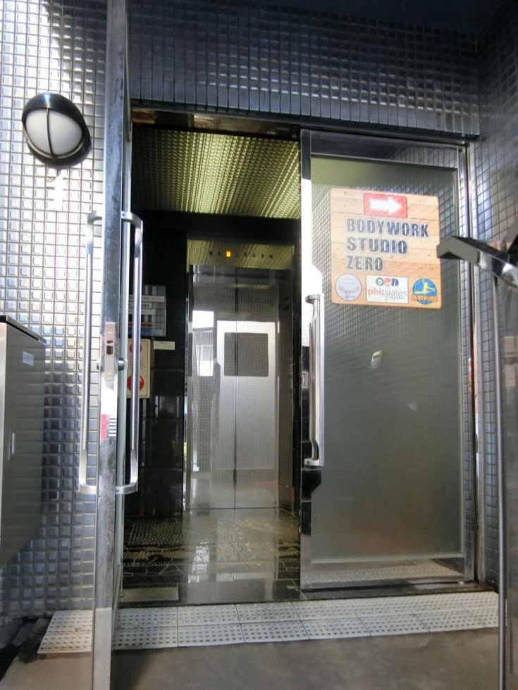 TSI神保町ビル 4 ビルエントランス 4
