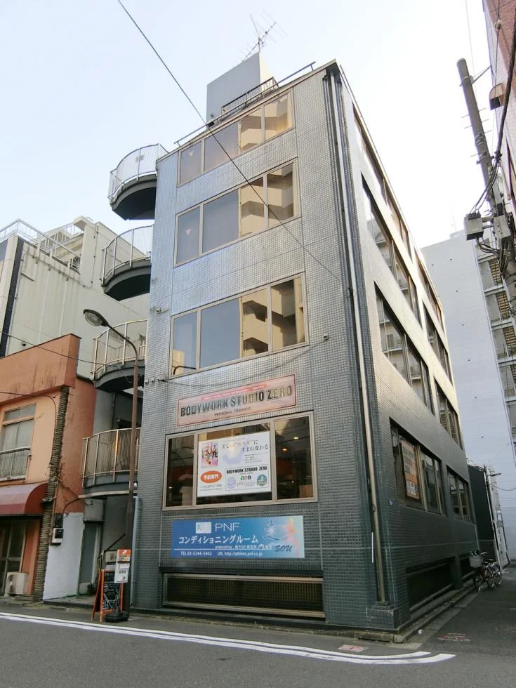TSI神保町ビル 4 オフィスビル外観 1