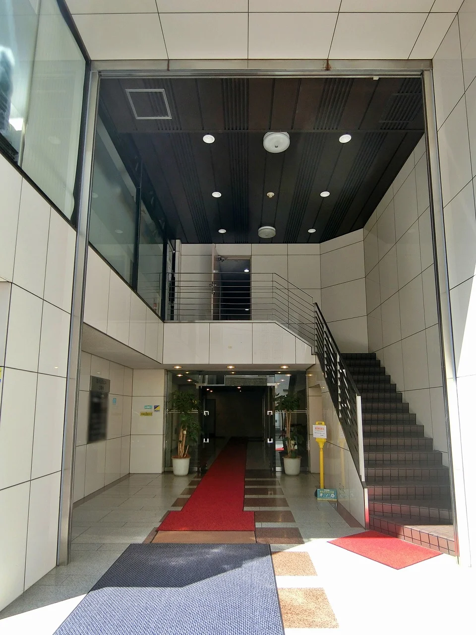石川LKビル 6 エントランス 3