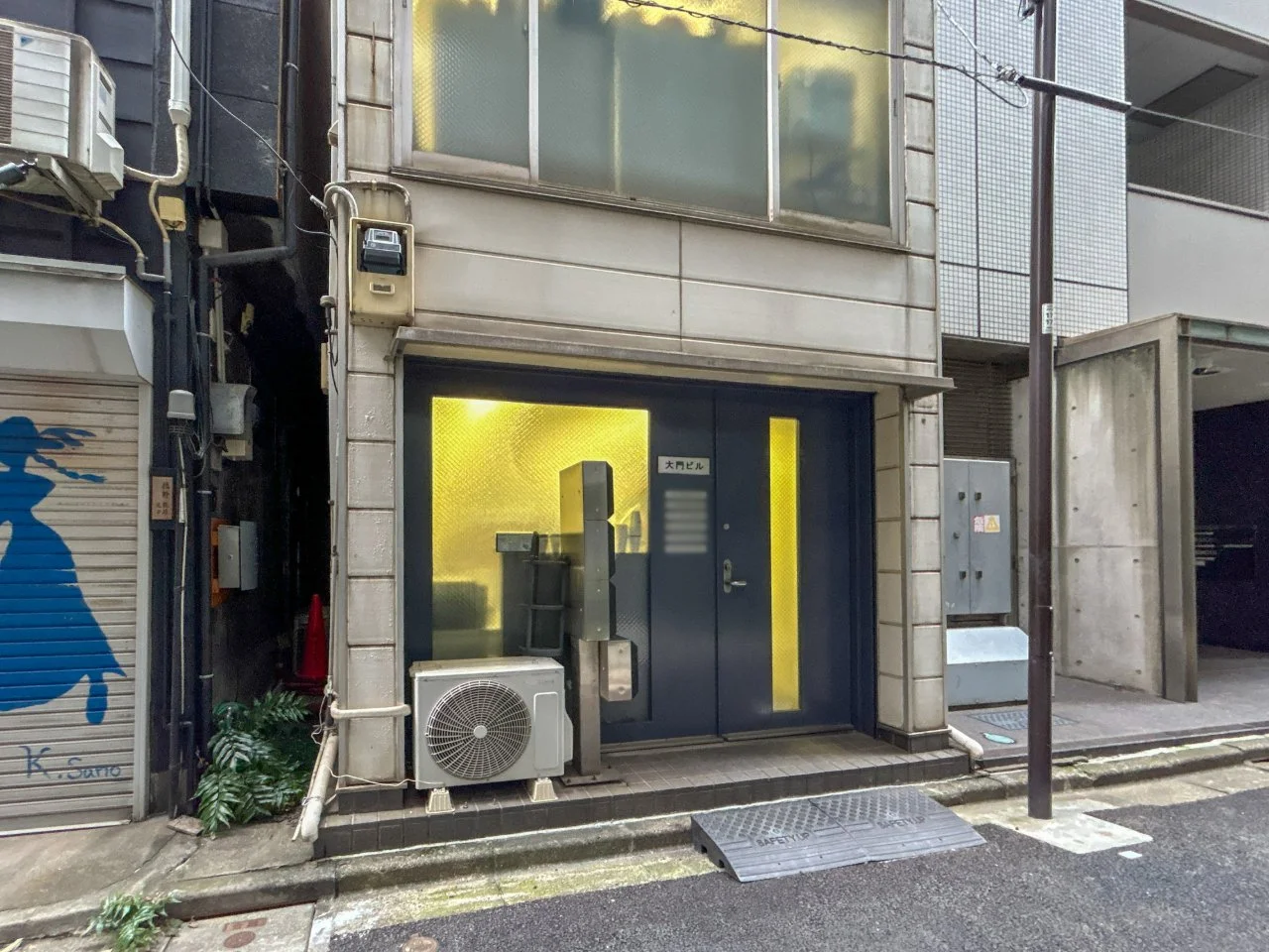 大門ビル 2 エントランス 3