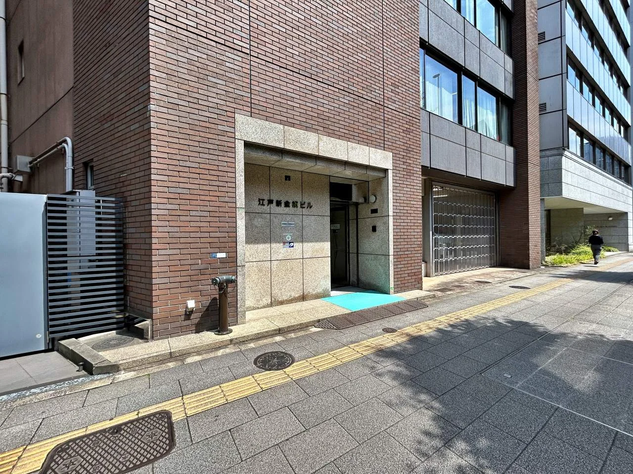 岩本町江戸新金網ビル 4 ビルエントランス 3