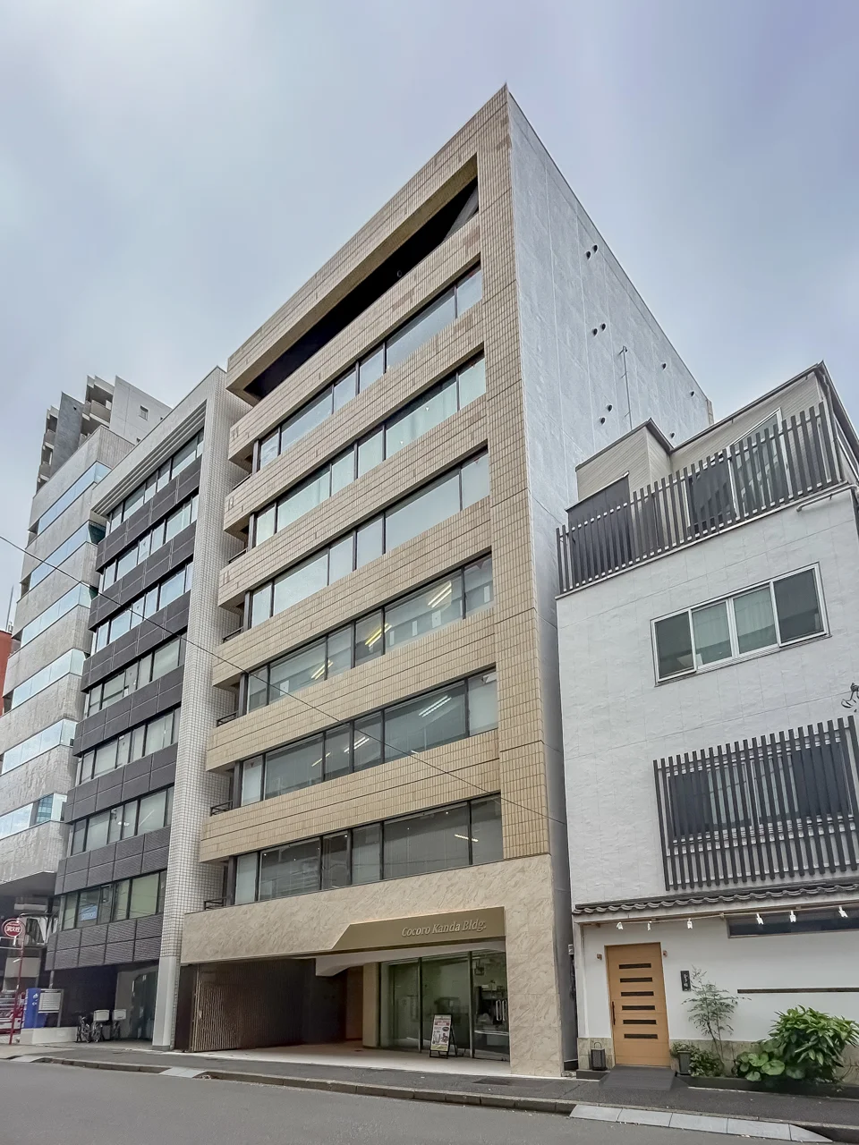 Cocoro Kanda Bldg. 1 オフィスビル外観 1
