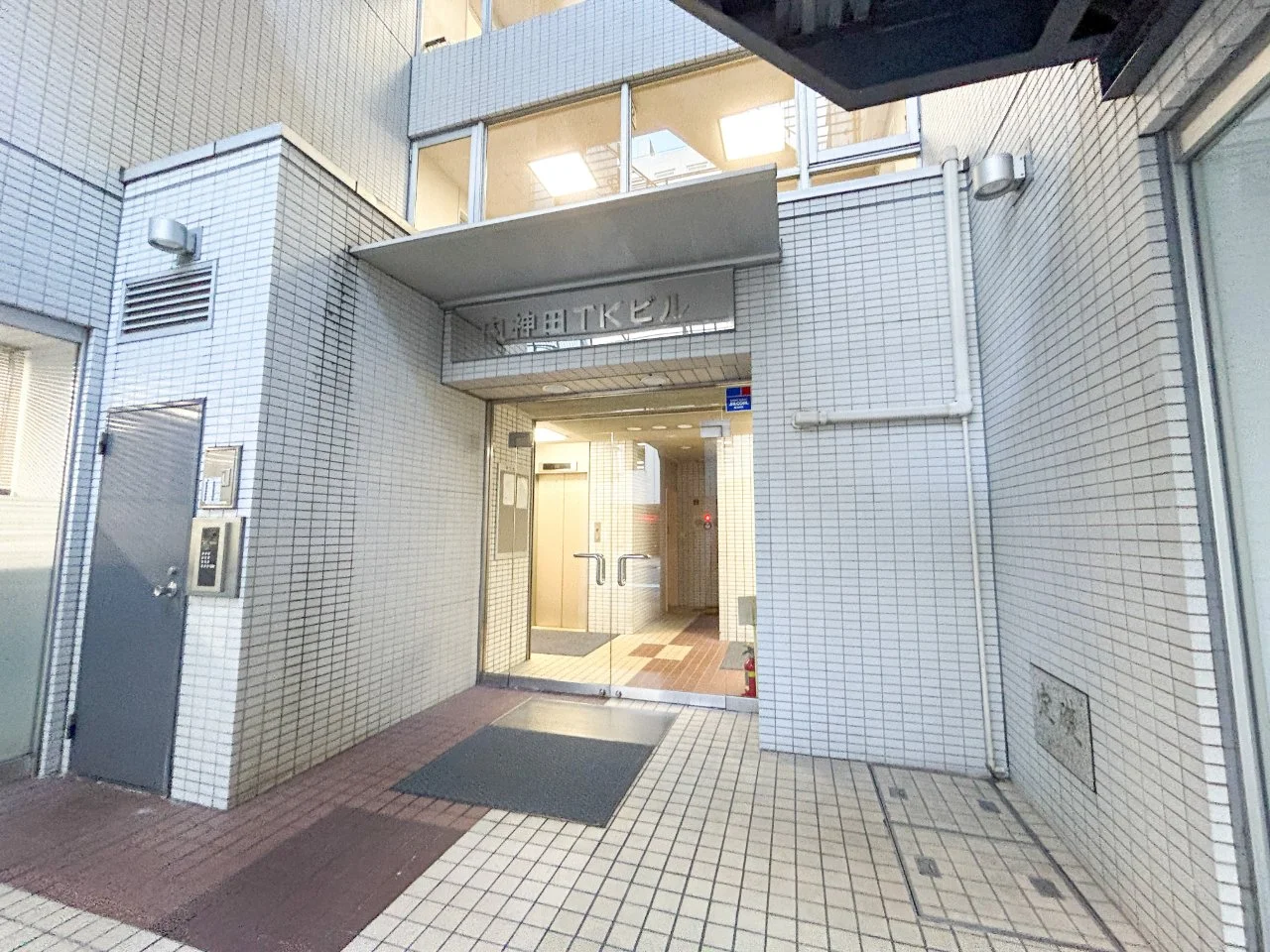 内神田TKビル 2 エントランス 3