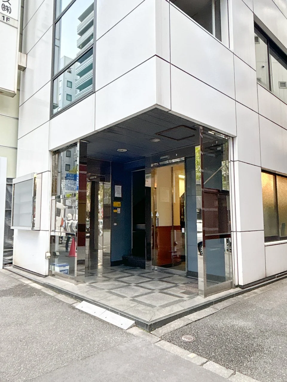 OK内神田ビル 1 ビルエントランス 3