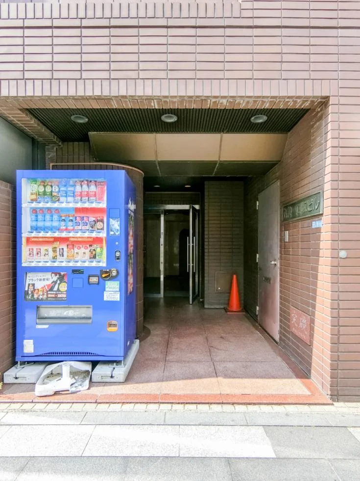 九段一口坂ビル 3階・4階一括貸し エントランス 3